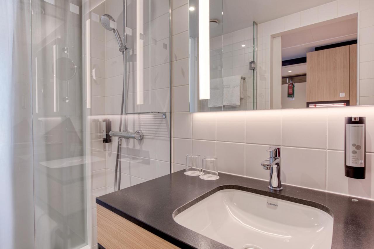 Intercityhotel Berlin Airport Ber Terminal 1 & 2 Schönefeld Εξωτερικό φωτογραφία Bathroom
