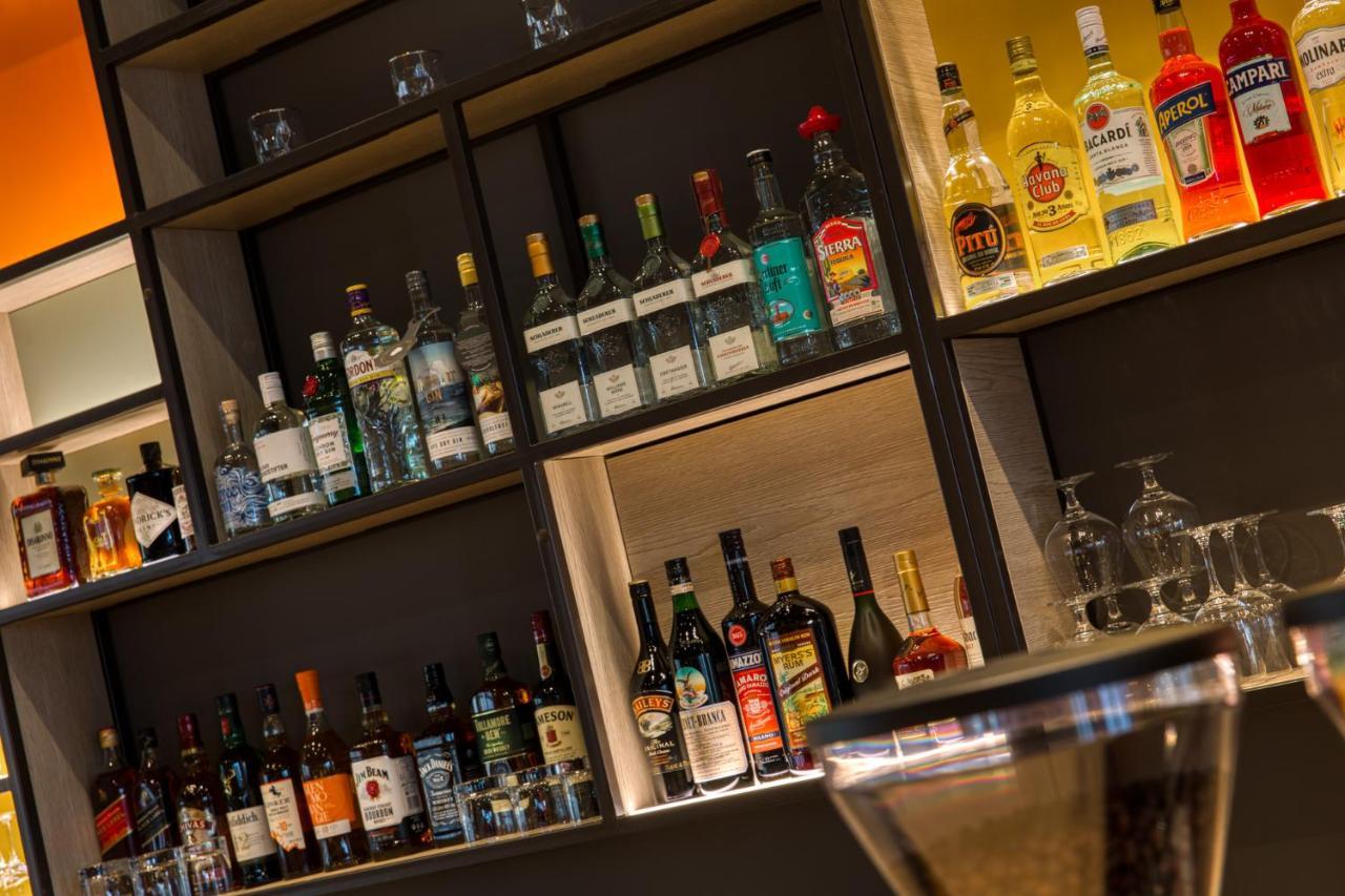 Intercityhotel Berlin Airport Ber Terminal 1 & 2 Schönefeld Εξωτερικό φωτογραφία Italian aperitivo