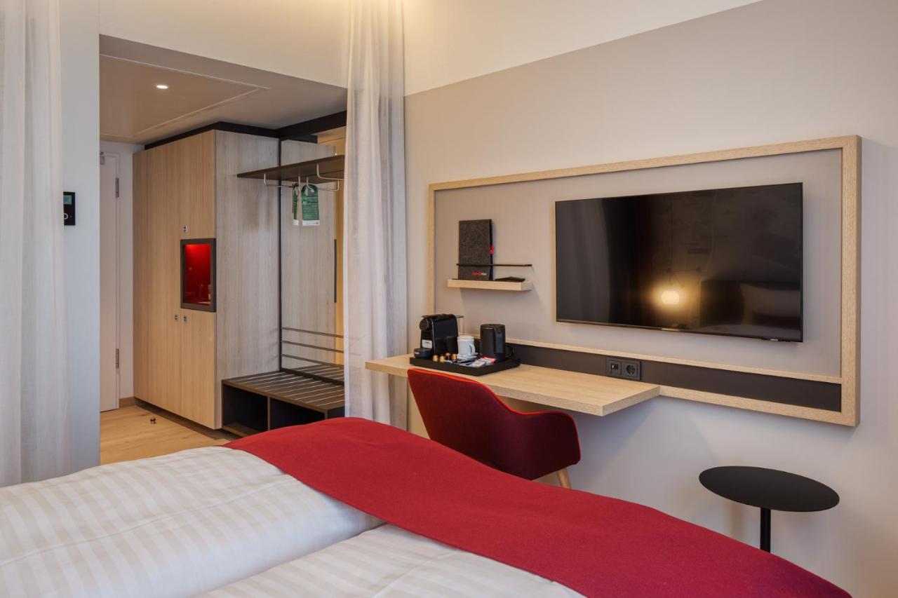Intercityhotel Berlin Airport Ber Terminal 1 & 2 Schönefeld Εξωτερικό φωτογραφία Room interior